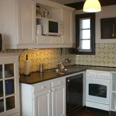 Διαμέρισμα Schoene In Mit Grill- Garten Und Terrasse Und Neben Dem Str By Interhome *