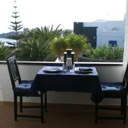 Schoene In Mit Grill- Garten Und Terrasse Und Neben Dem Str By Interhome Διαμέρισμα