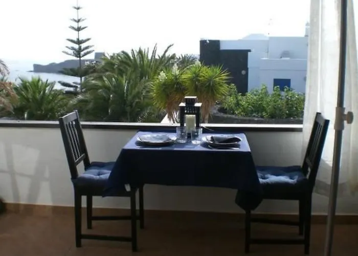 Schoene In Mit Grill- Garten Und Terrasse Und Neben Dem Str By Interhome Appartement