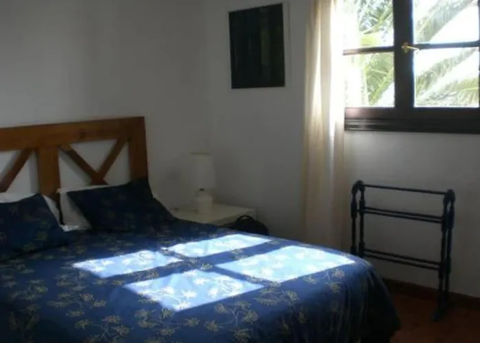 Apartment Schoene In Mit Grill- Garten Und Terrasse Und Neben Dem Str By Interhome