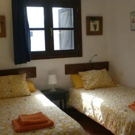 Schoene In Mit Grill- Garten Und Terrasse Und Neben Dem Str By Interhome Apartament *